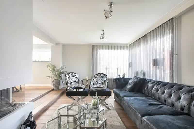 Vrijstaande woning Nijkerk 4 slaapkamers grote tuin