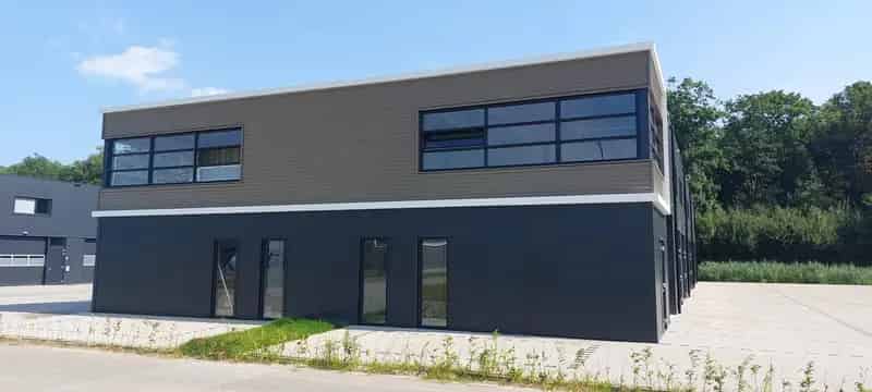 Bedrijfshal Swifterbant: 2 Kopunits te Koop
