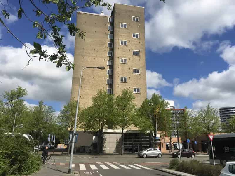 Ruim 3-kamerappartement Selwerd  met Balkon en Uitzicht