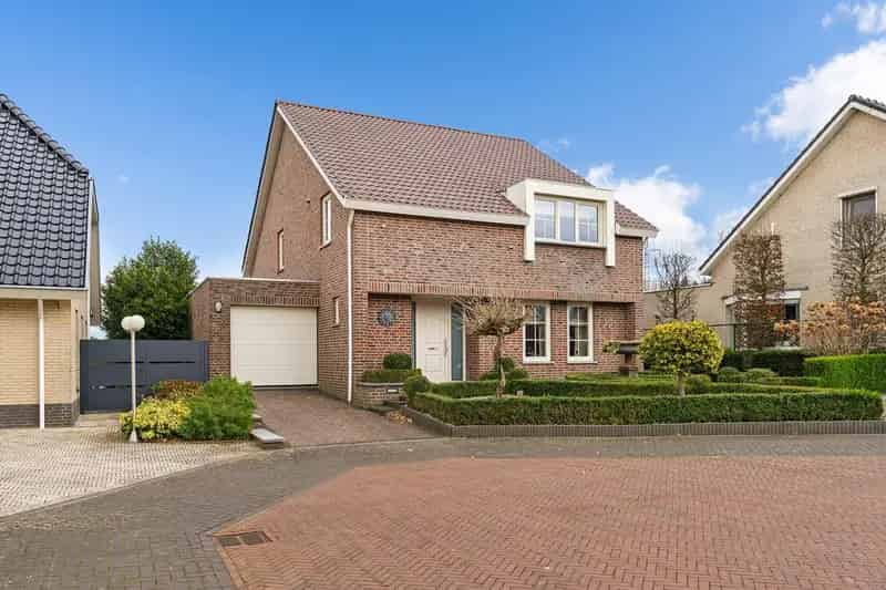 5 Slaapkamers 2 Badkamers Vrijstaande woning Schinveldse Bossen
