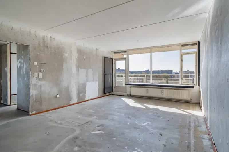 4-Kamer Appartement Vlaardingen  Groot Balkon en Berging