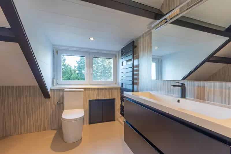 Half Vrijstaand Heerlen 6 Slaapkamers Dakterras Tuin