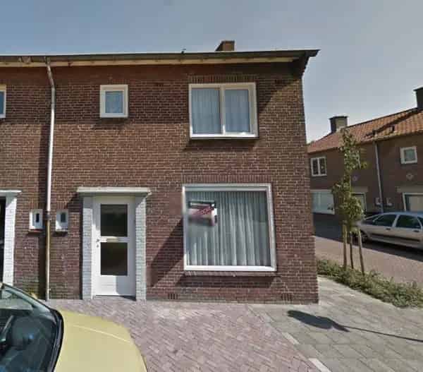 Semi-studio te huur Oss Schadewijk nabij winkelcentrum