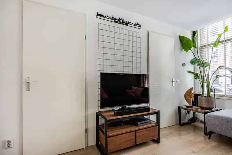 2-kamer benedenwoning Amsterdam Czaar Peterbuurt met tuin