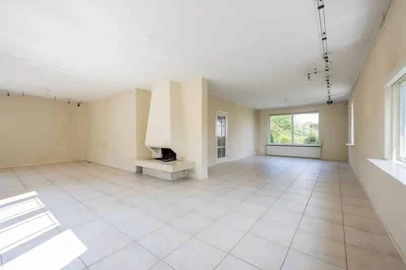 Huis te koop Hillegom: Ruime woning met bollenvelden uitzicht