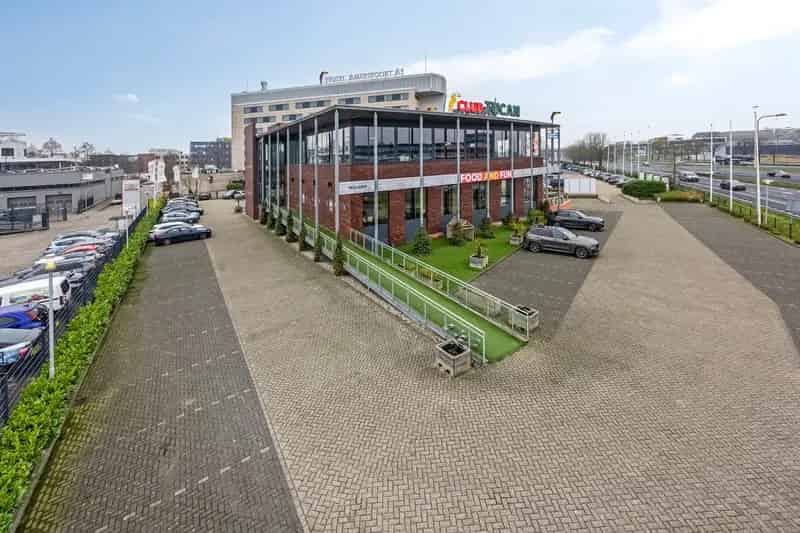 Horecaruimte 2400m2 te Huur A1 Amersfoort