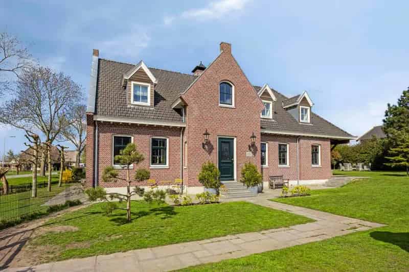 8-Kamer Woonhuis Lansingerland