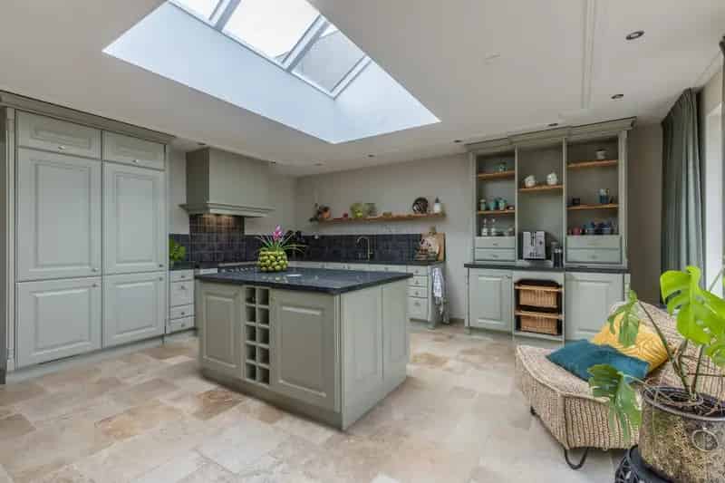 Vrijstaande Villa in Zaandijk 4 slaapkamers Grote Tuin Vrij Uitzicht