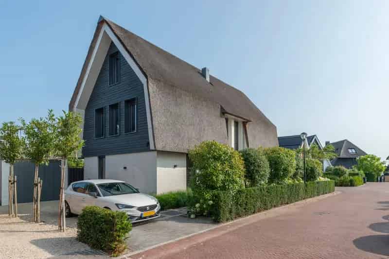 Luxe Villa Blaricum Aan Het Water 222m2 4 slaapkamers