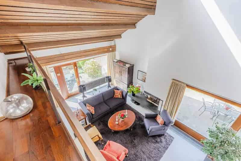 Huis te koop Vreeland: Royale vrijstaande woning met garage en 2 slaapkamers begane grond