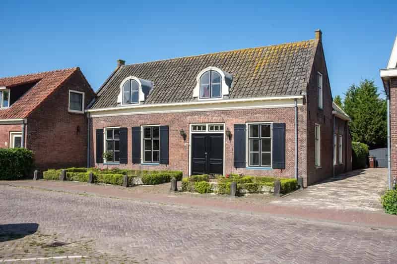 Rijksmonument Kockengen  204m2  Veel Potentieel