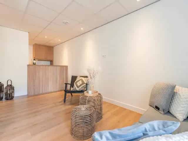 3 Slaapkamers Castricum Ruime Woning 82m2 Tuin Berging Parkeerplaats