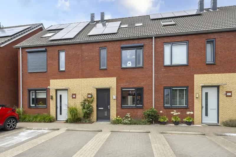 Huis Te Koop , 51A, Peulenstraat-zuid, Hardinxveld-Giessendam, Zuid-Holland