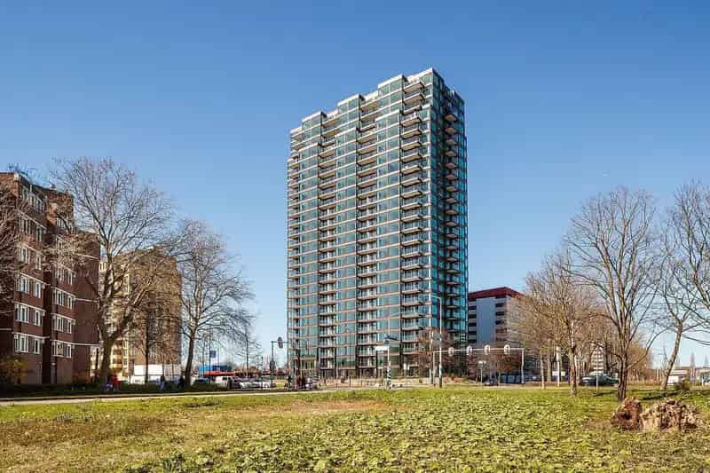 Modern Appartement Nabij Bogaar