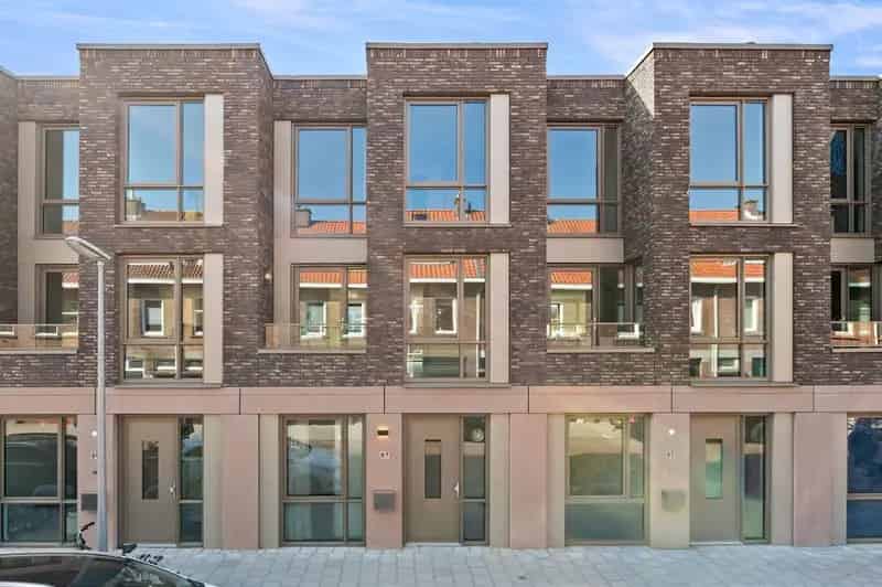 Herenhuis Scheveningen 4 slaapkamers 2 parkeerplaatsen