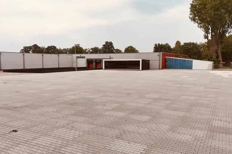 Bedrijfsruimte 11800m2 Oude Pekela te koop