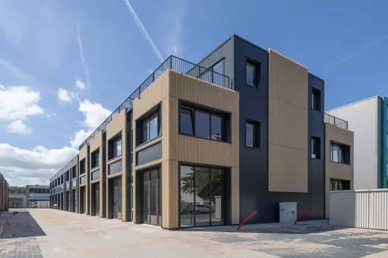 Bedrijfshal te koop Weesp 80m²