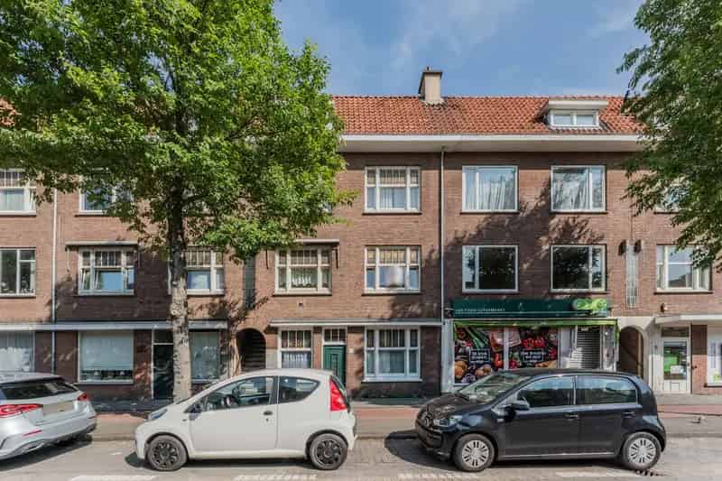 Appartement te koop Den Haag Laakkwartier 74.5m2 te moderniseren