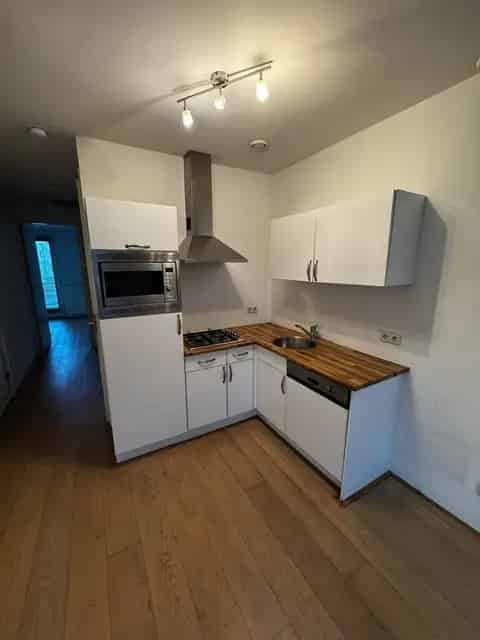 Utrecht Oost - 2 Kamer Benedenwoning 45m2
