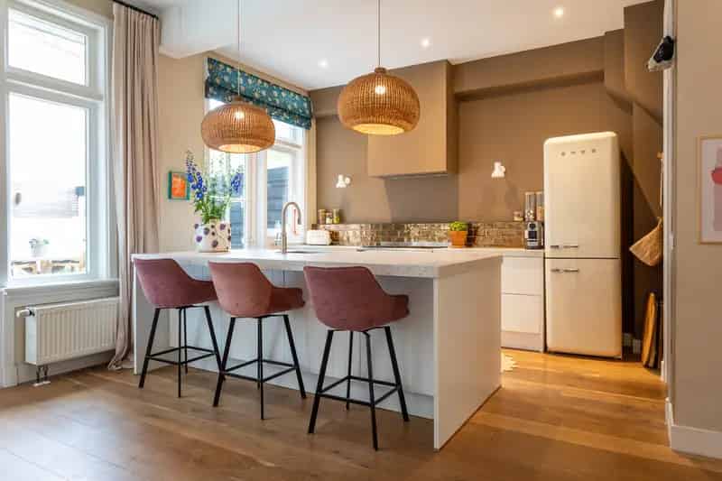 Herenhuis Belgisch Park 6 slaapkamers gerenoveerd