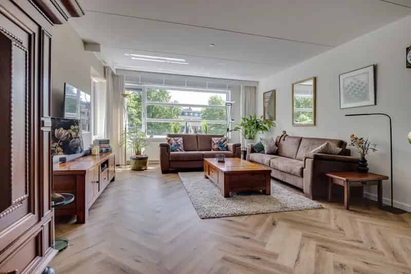 Appartement te koop Leusden: modern, 2 slaapkamers, balkon, nabij winkels