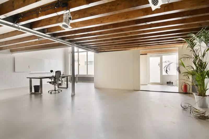 Bedrijfshal Almere 175m² te huur