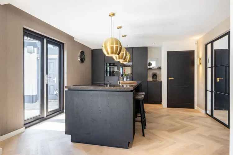 Huis te koop Etten Leur gerenoveerd 2 3 slaapkamers tuin