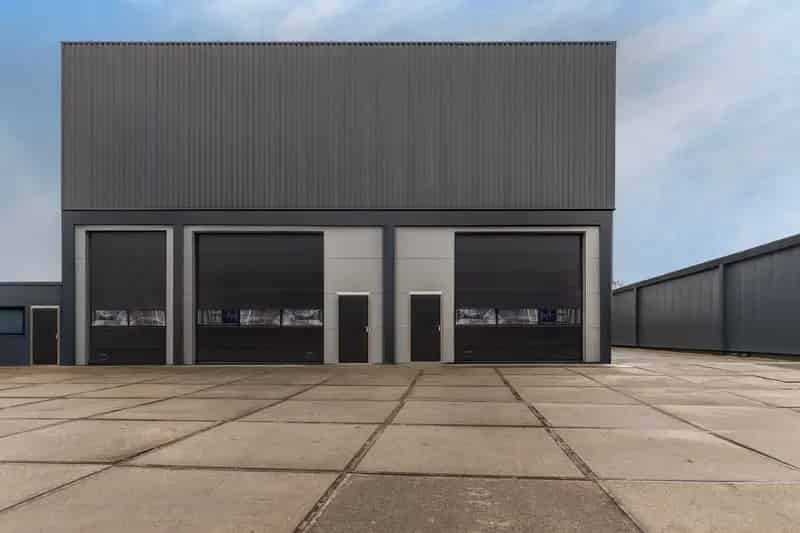 Bedrijfshal Vlaardingen | Zoek bedrijfshallen te koop: Industrieweg 26 3133 EE Vlaardingen 