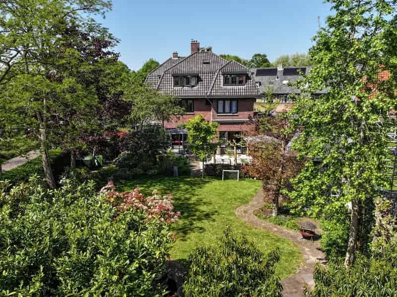 Huis te Koop Leiden Professorenwijk Ruime Villa 907m²