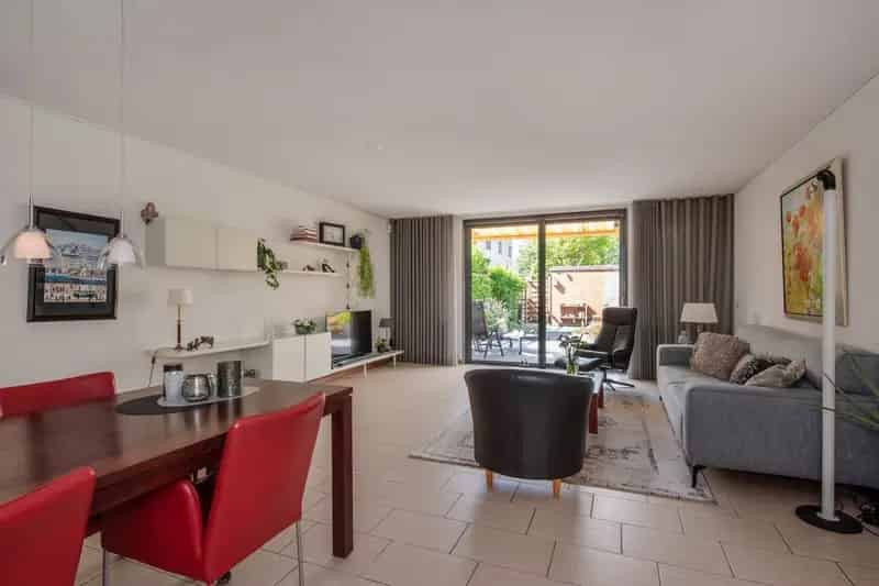 Huis te koop Den Haag Velden 4 slaapkamers 143m2 tuin