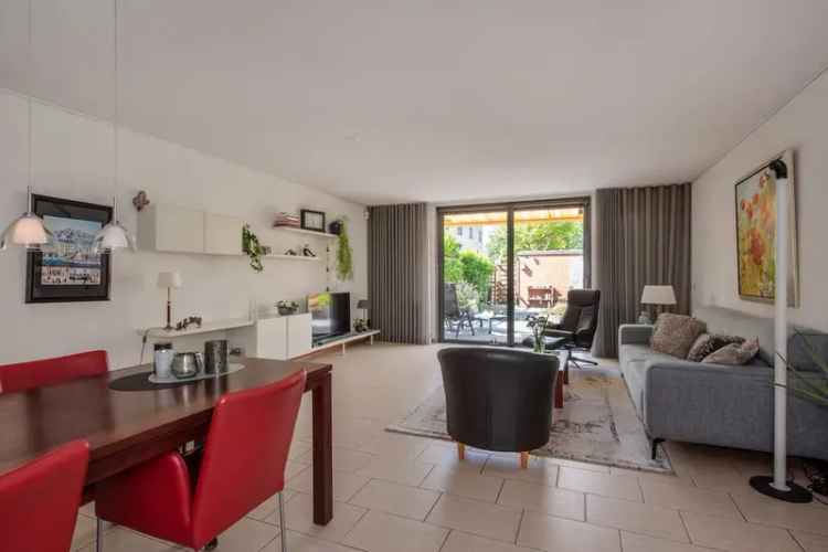 Huis te koop Den Haag Velden 4 slaapkamers 143m2 tuin