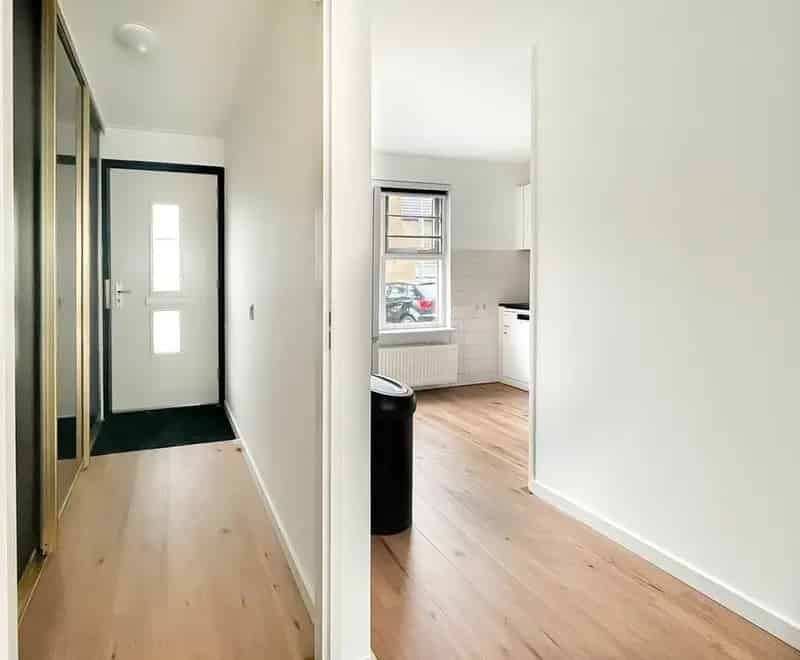 Huis Hazenburglaan in Hoofddorp