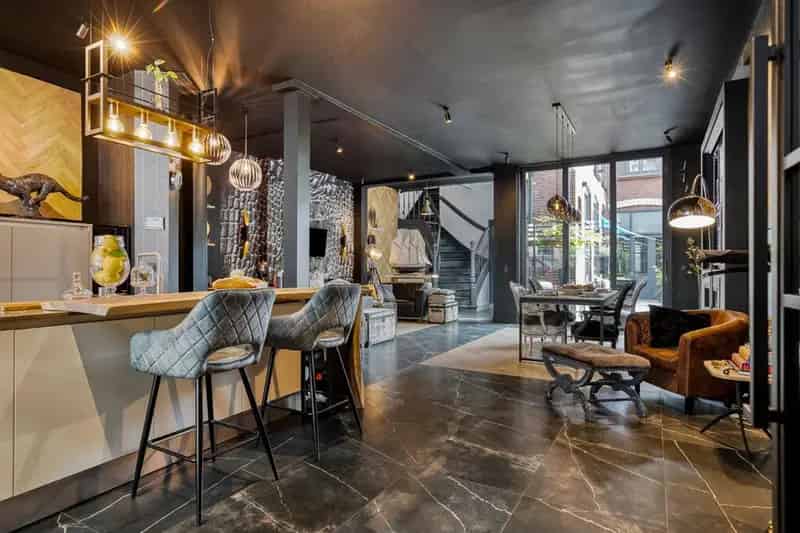 Luxe Parterre Woning Zeeheldenkwartier 4 slaapkamers 2 badkamers A-label