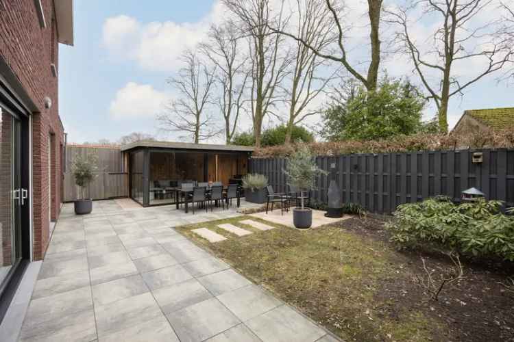 Moderne Vrijstaande Luxe Woning Schijf 4 slaapkamers 2 badkamers