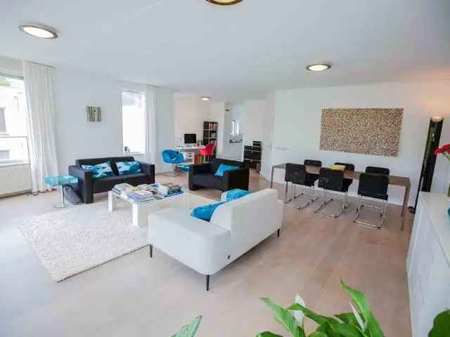 Appartement Delft Oostsingel Gemeubileerd Balkon Kanaalzicht
