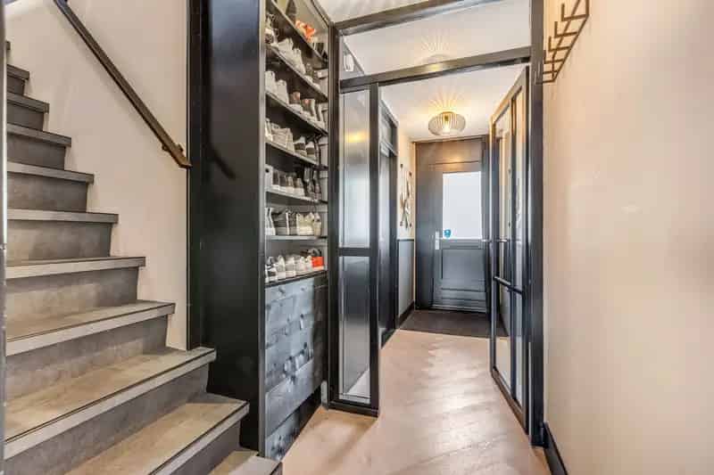 Huis te koop Ede: Luxe woning met garage en 3 slaapkamers