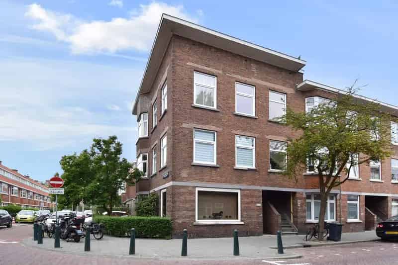 3-Kamer appartement Den Haag Laak 60m2 starters