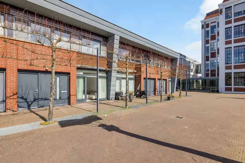 Moderne Tussenwoning te Koop Wormerveer