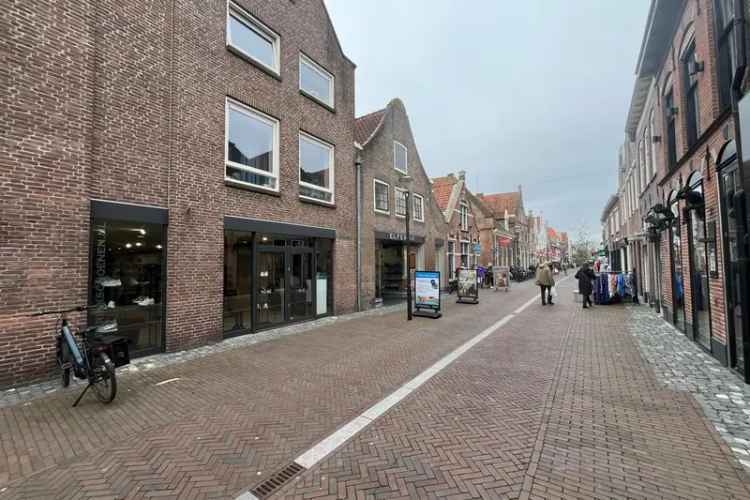 Winkel Hattem | Zoek winkels te huur: Kerkstraat 21-23 8051 GJ Hattem [funda in business]