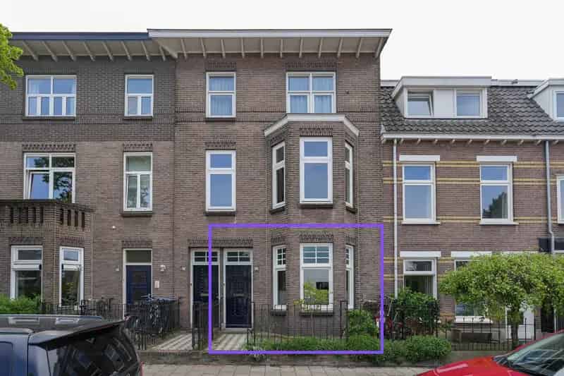 Nijmegen Groenestraat: Sfeervolle 3-kamer Benedenwoning met Atelier
