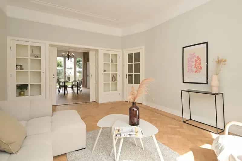 Jaren 30 Herenhuis Benoordenhout 6 slaapkamers 2 badkamers