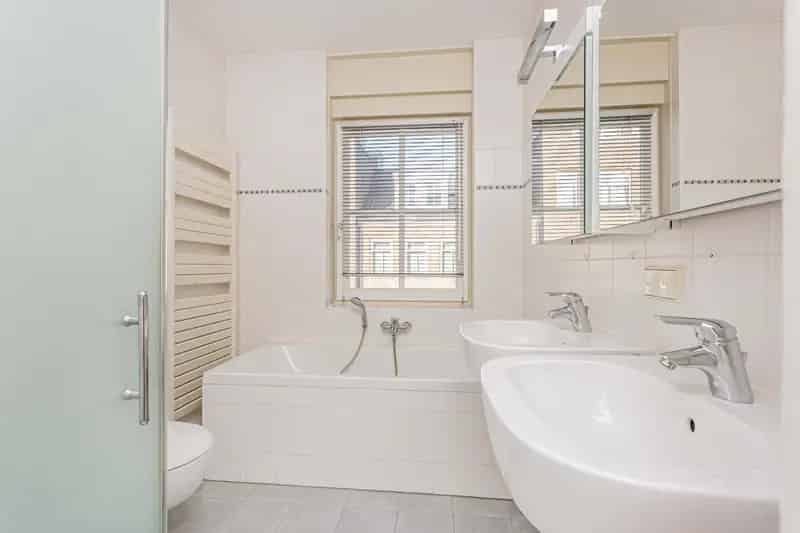 Moderne 2 onder 1 kapwoning te Vleuten De Hoven