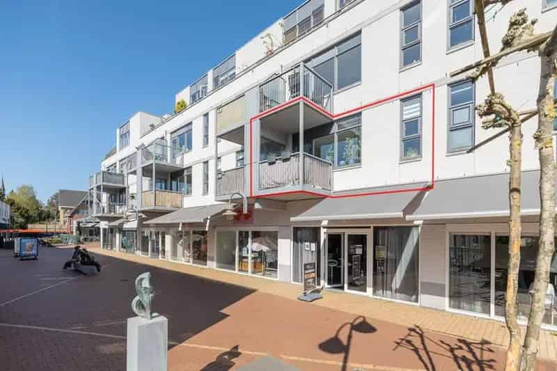 Bussum Centrum: Instapklaar 2 Kamer Appartement 64m2
