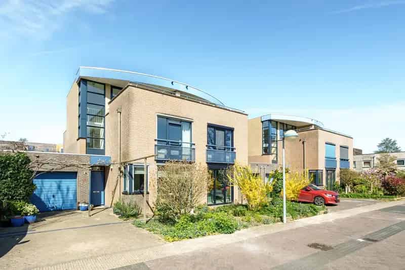Huis te koop Wageningen 4 slaapkamers tuin garage dakterras