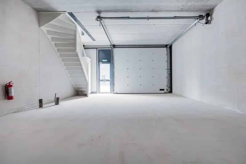 Bedrijfshal te Huur Tiel Morsestraat - De Uitvinder