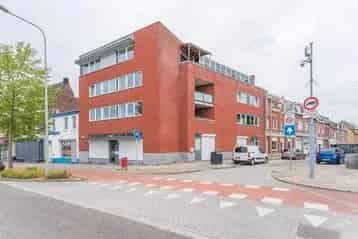 Te Huur 5 Kamer Appartement Hoensbroek