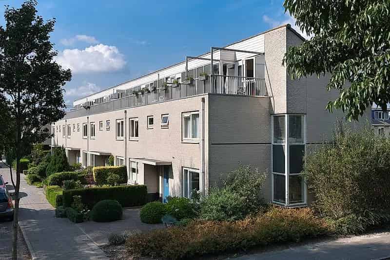 Royale Eengezinswoning 3 slaapkamers Westwijk Amstelveen