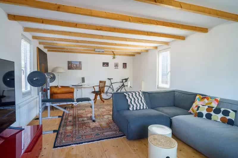 Woonark Amsterdam Zuid: 4 slaapkamers, 2 badkamers, ruim dakterras