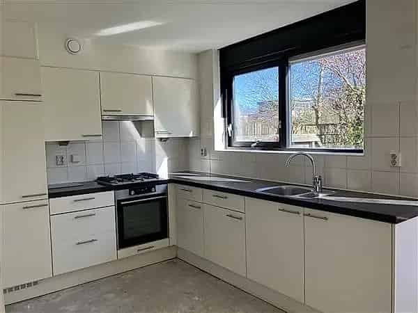 Ruime Eengezinswoning Diemen-Noord 3 Slaapkamers Garage