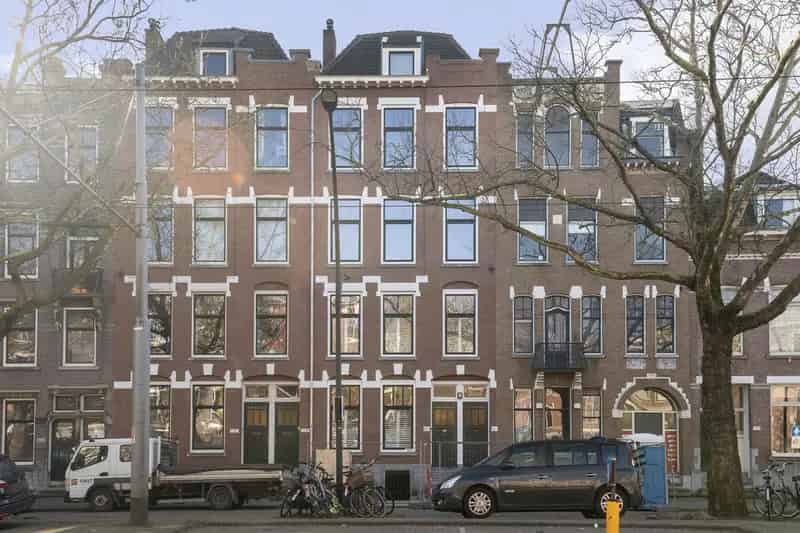 Bovenwoning Rotterdam Mathenesserlaan Licht Ruim Dakterras